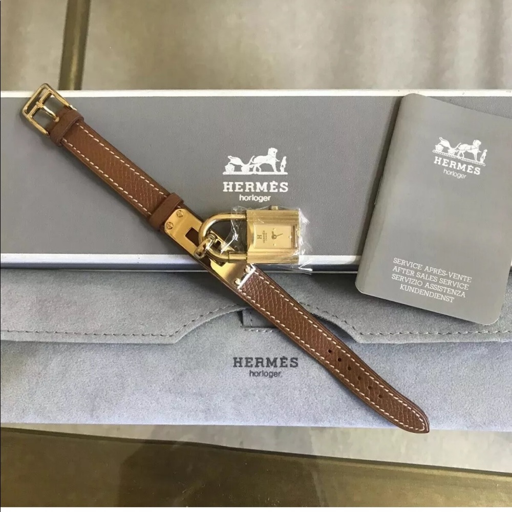 Sold💐Authentic HERMES Kelly Watch, time analog,